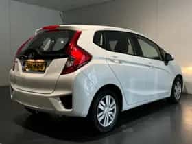 Honda Jazz (2016) thumbnail 16