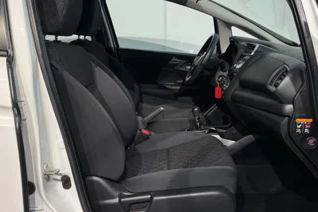 Honda Jazz (2016) thumbnail 17