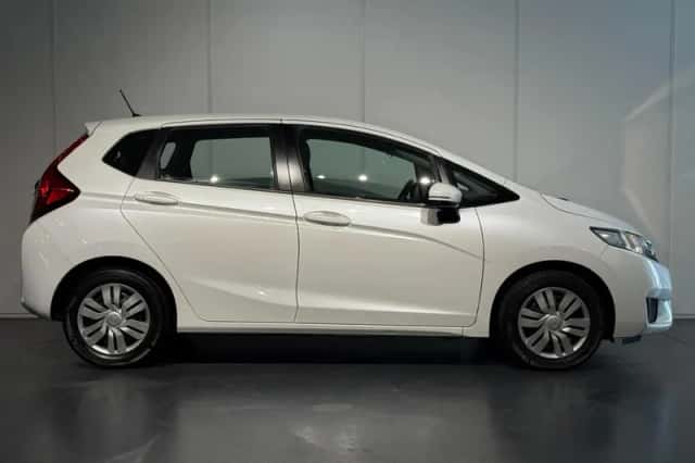 Honda Jazz (2016) thumbnail 18