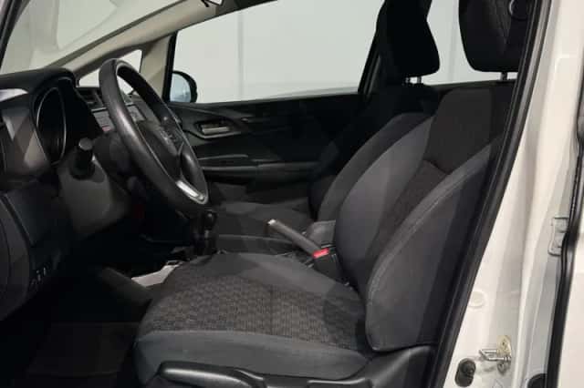 Honda Jazz (2016) thumbnail 6