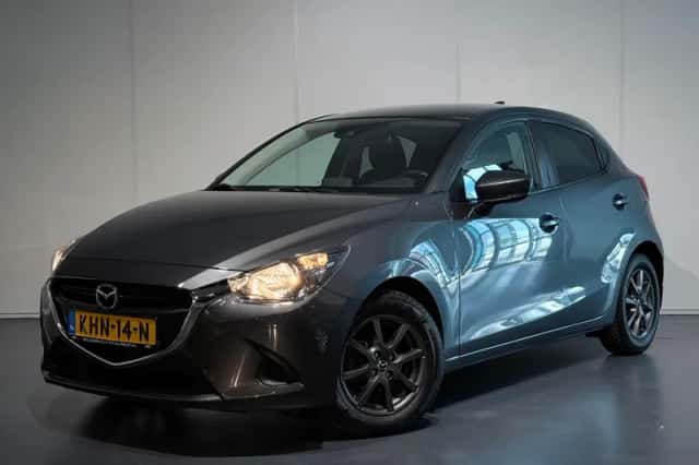 Mazda 2 (2018) thumbnail 1