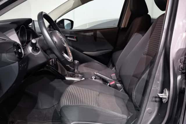 Mazda 2 (2018) thumbnail 11