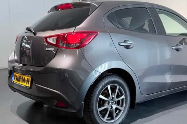 Mazda 2 (2018) thumbnail 17