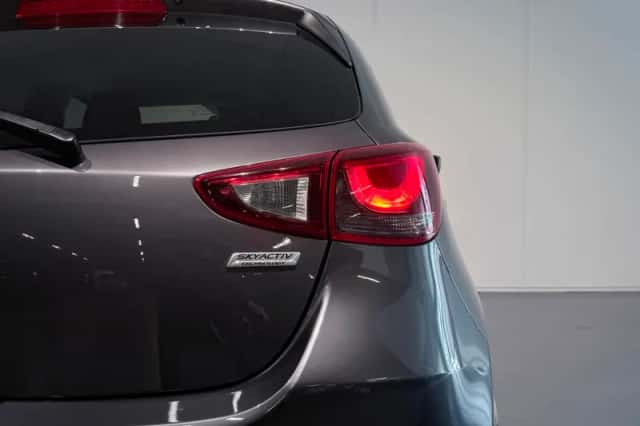 Mazda 2 (2018) thumbnail 18