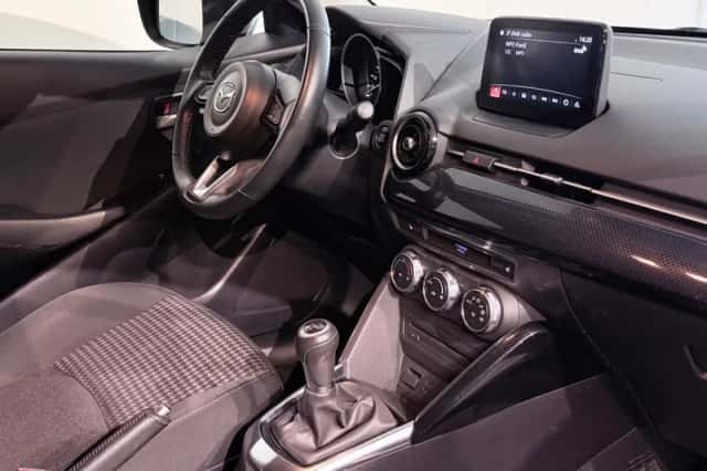 Mazda 2 (2018) thumbnail 19
