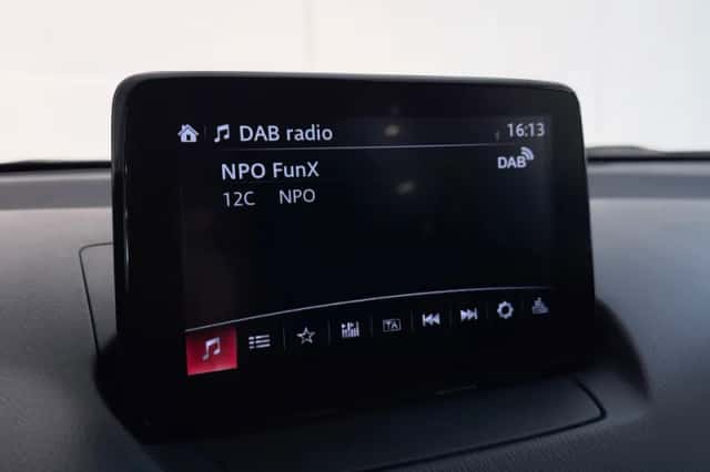 Mazda 2 (2018) thumbnail 36