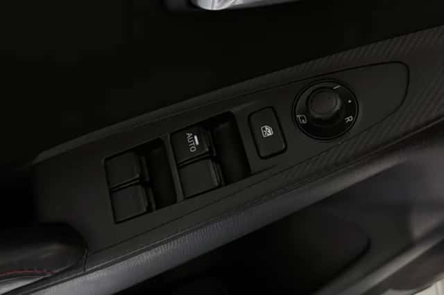 Mazda 2 (2015) thumbnail 30