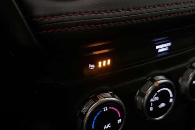 Mazda 2 (2015) thumbnail 35