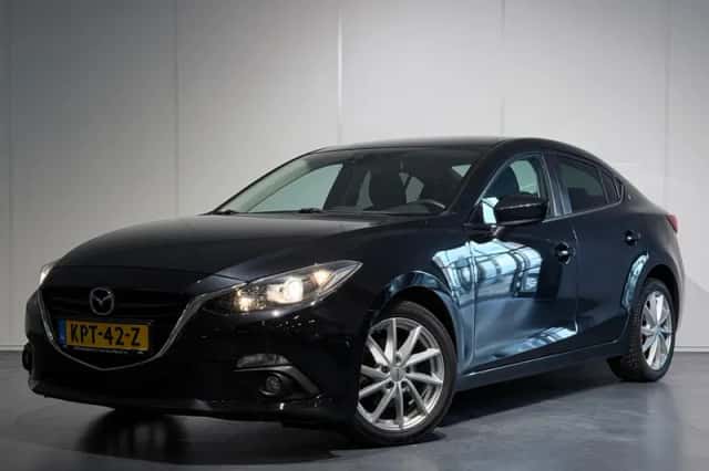 Mazda 3 (2014) thumbnail 1