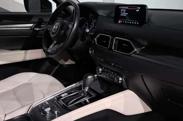 Mazda CX-5 (2018) thumbnail 22
