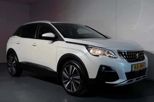 Peugeot 3008 (2019) thumbnail 25
