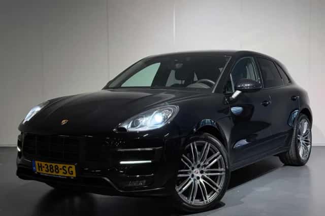 Porsche Macan (2014) thumbnail 1