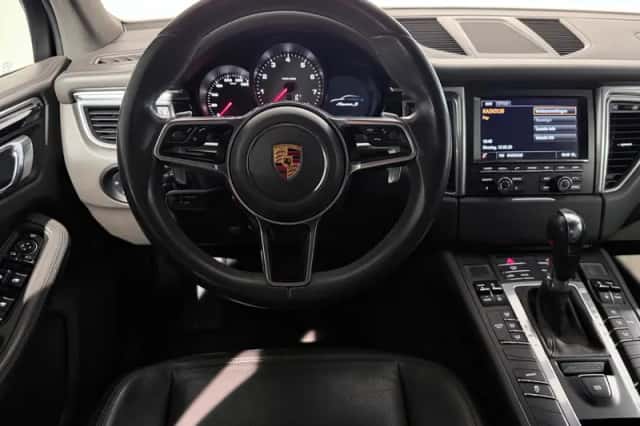 Porsche Macan (2014) thumbnail 14