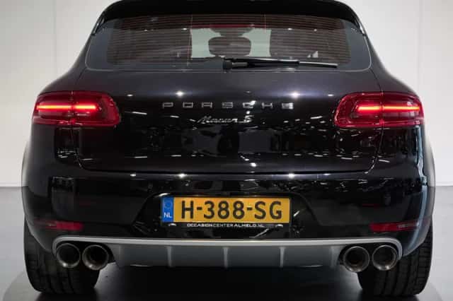 Porsche Macan (2014) thumbnail 15