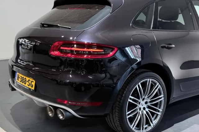 Porsche Macan (2014) thumbnail 18