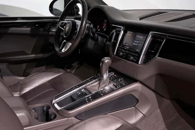 Porsche Macan (2014) thumbnail 19
