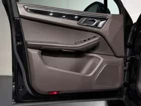 Porsche Macan (2014) thumbnail 29