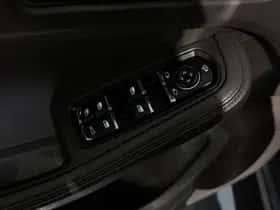 Porsche Macan (2014) thumbnail 30