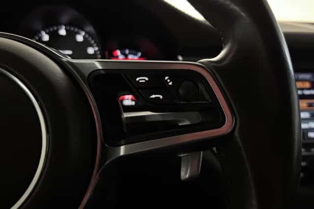 Porsche Macan (2014) thumbnail 40