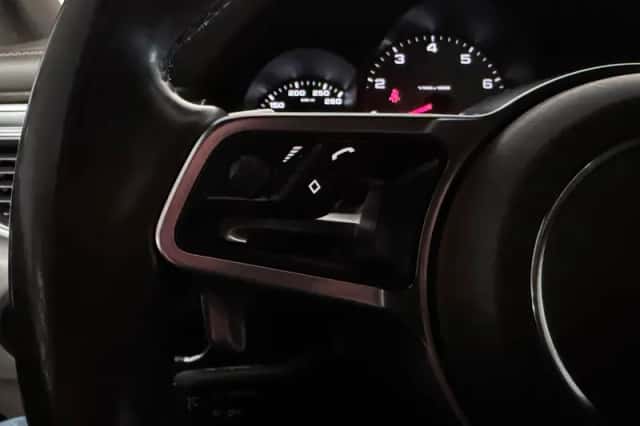 Porsche Macan (2014) thumbnail 41