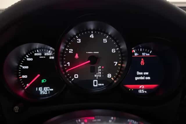 Porsche Macan (2014) thumbnail 43