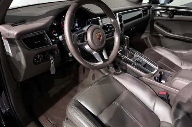 Porsche Macan (2014) thumbnail 8
