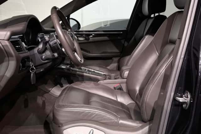 Porsche Macan (2014) thumbnail 10