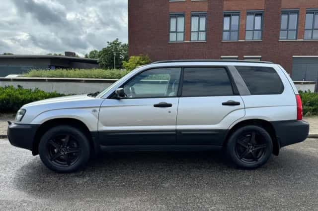 Subaru Forester (2006) thumbnail 2