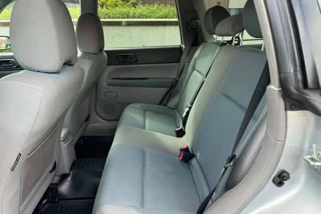 Subaru Forester (2006) thumbnail 5