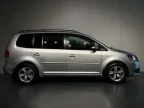 Volkswagen Touran (2015) thumbnail 21