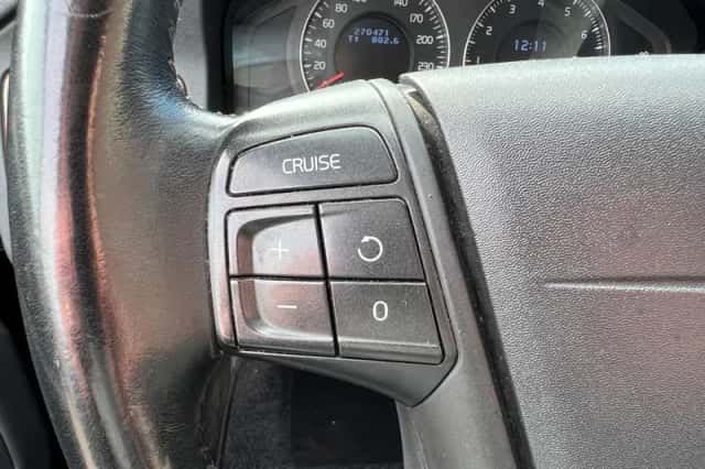 Volvo V70 (2010) thumbnail 19