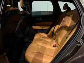 Volvo XC60 (2017) thumbnail 15