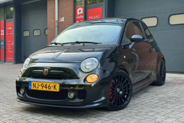 Fiat 500 (2009) thumbnail 1