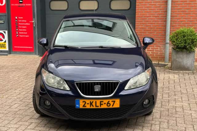 SEAT Ibiza (2012) thumbnail 5