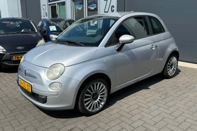 Fiat 500 (2008) thumbnail 2