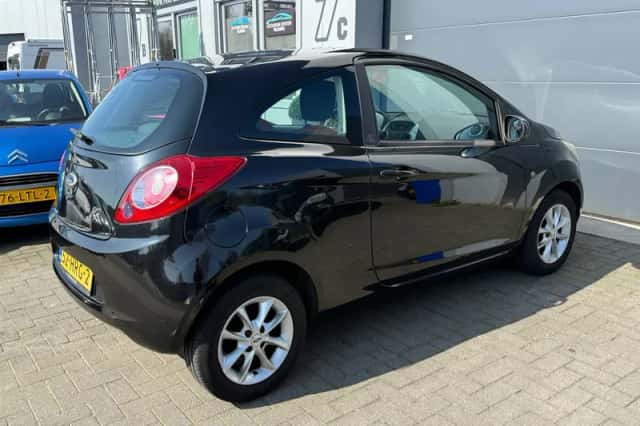 Ford Ka (2009) thumbnail 4