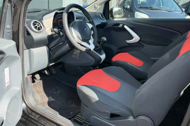 Ford Ka (2009) thumbnail 6