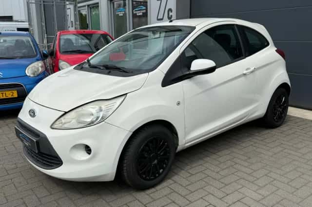 Ford Ka (2010) thumbnail 1