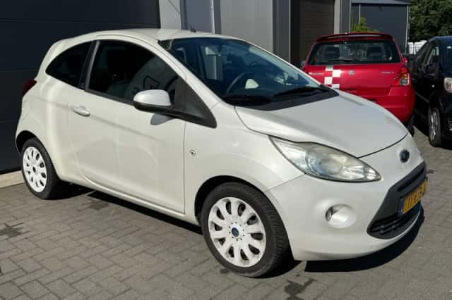 Ford Ka (2009) thumbnail 3