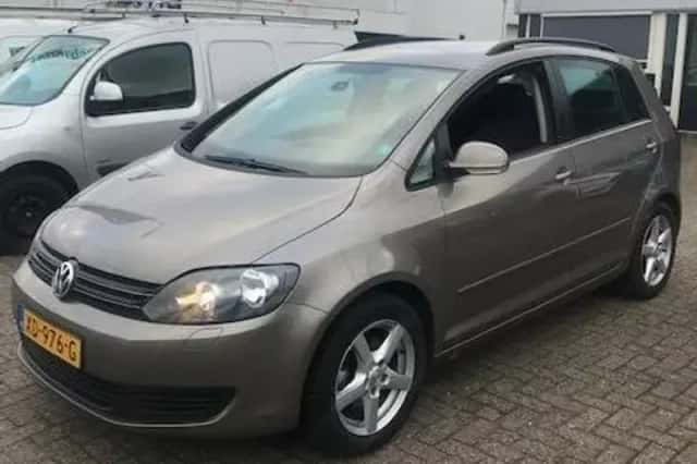 Volkswagen Golf (2009) thumbnail 1
