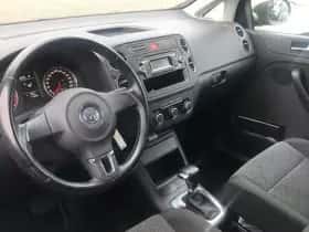 Volkswagen Golf (2009) thumbnail 5