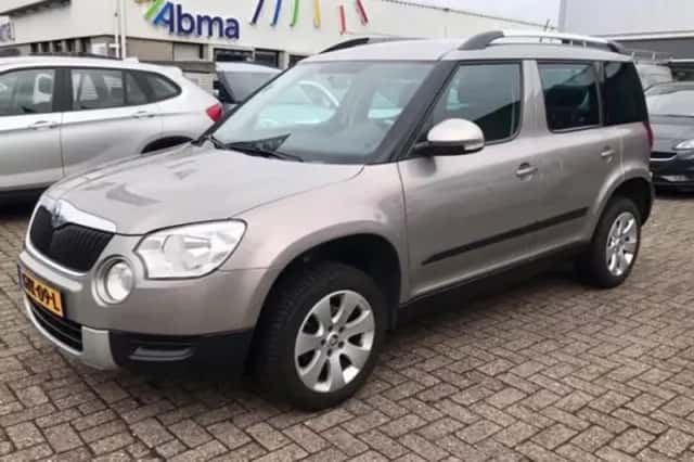 Škoda Yeti (2012) thumbnail 1