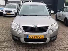 Škoda Yeti (2012) thumbnail 2