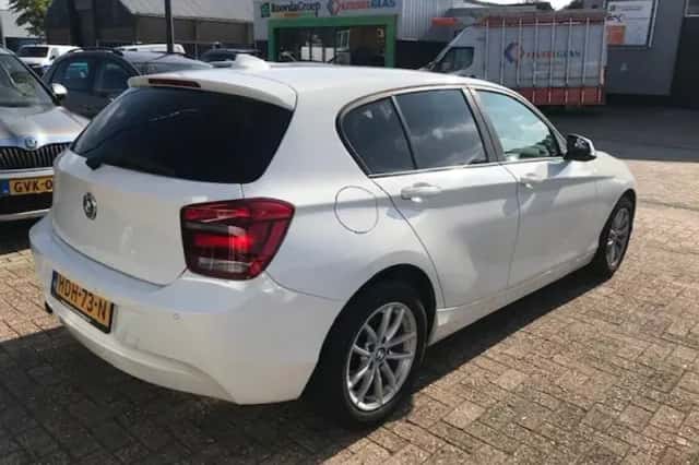 BMW 1-Serie (2013) thumbnail 5