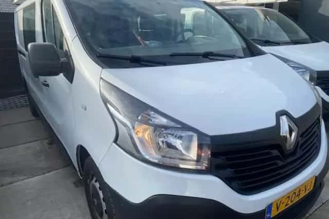 Renault Trafic (2019) thumbnail 3