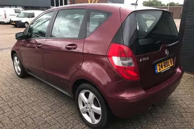 Mercedes-Benz A-Klasse (2011) thumbnail 4