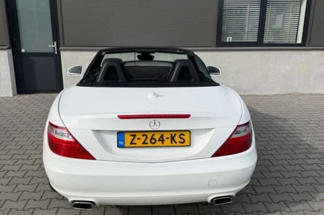 Mercedes-Benz SLK-Klasse (2012) thumbnail 6