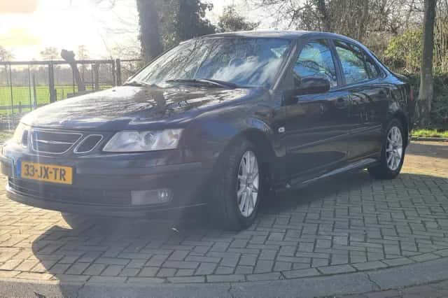 Saab 9-3 (2002) thumbnail 6