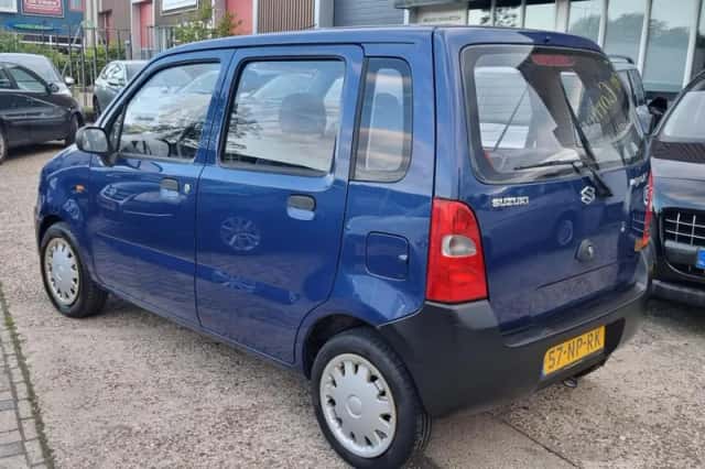 Suzuki Wagon R+ (2004) thumbnail 5