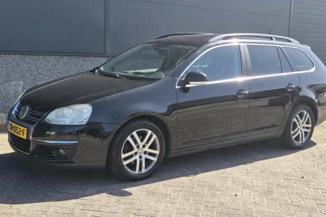 Volkswagen Golf (2008) thumbnail 5